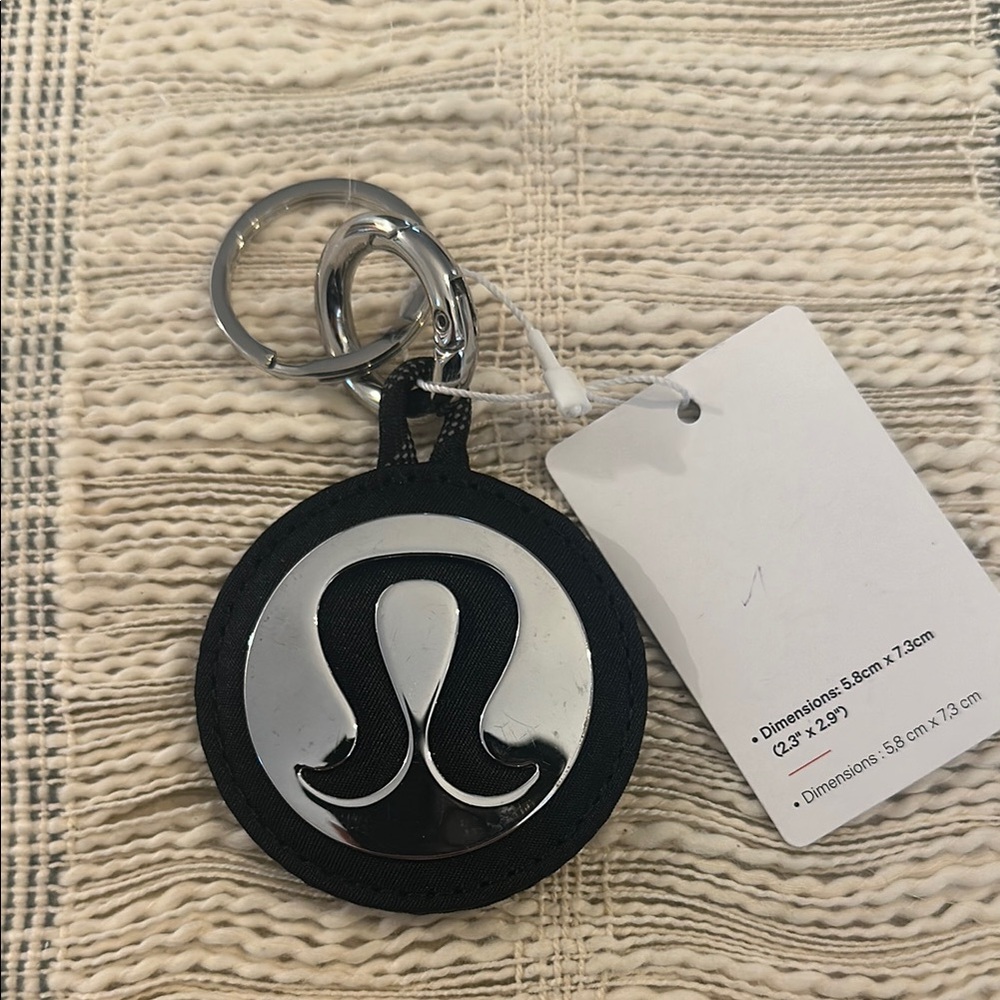 Lululemon Black and Silver Logo Bag Charm & Keychain in “LOVE” NEW - Picture 5 of 9